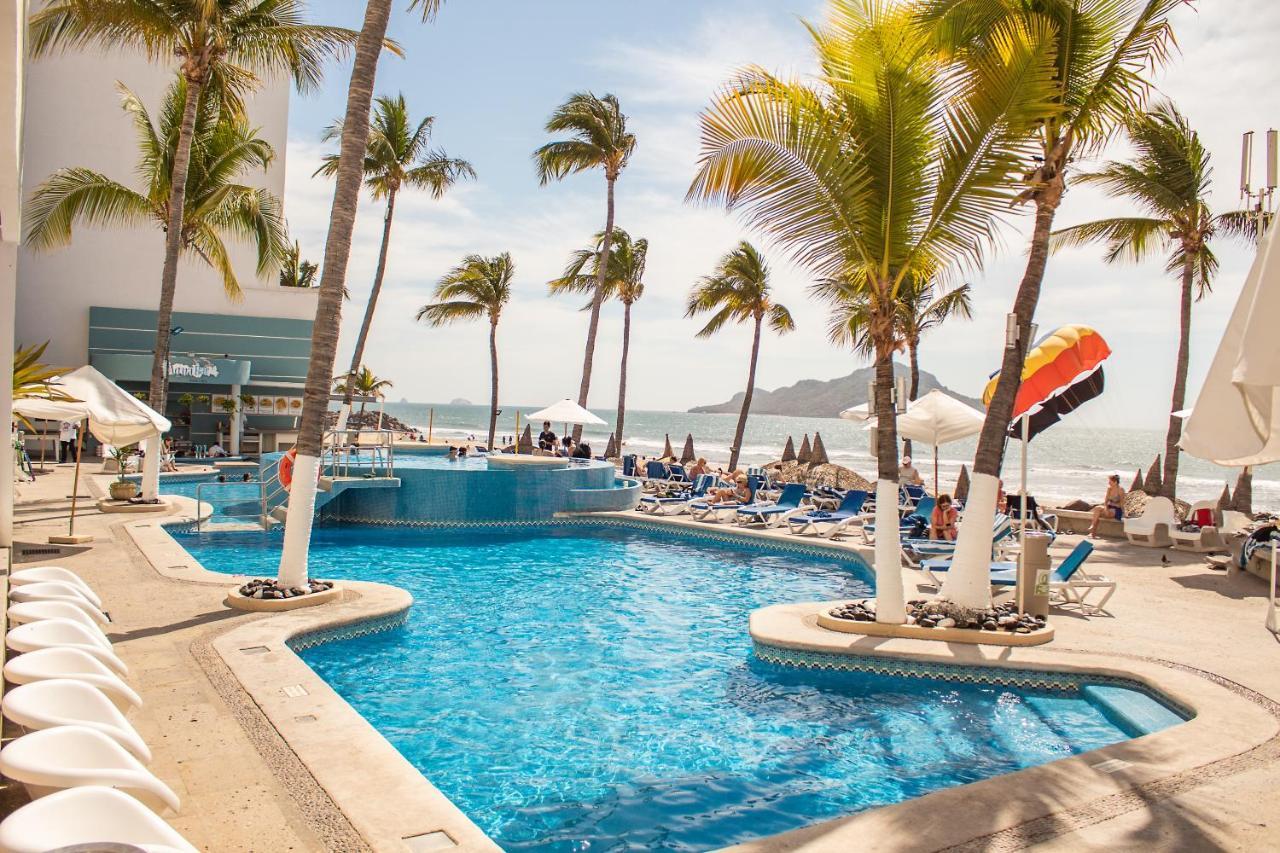 Oceano Palace Mazatlan Exterior photo