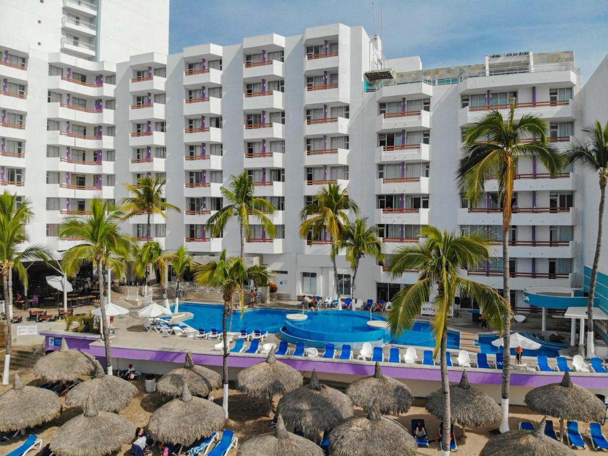 Oceano Palace Mazatlan Exterior photo